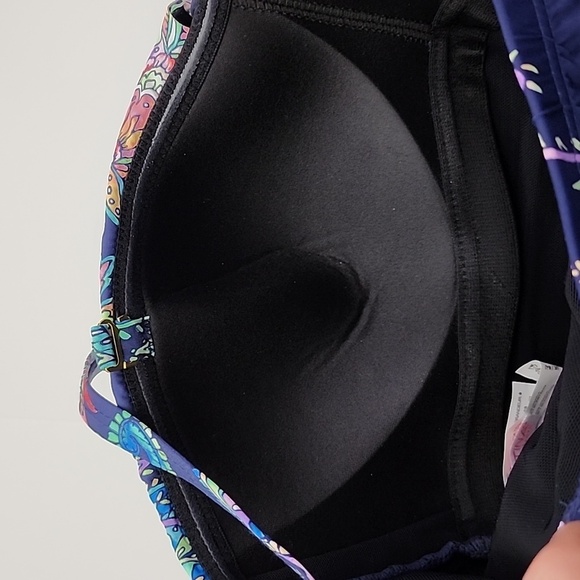 NWT CHRISTINA Medallion Navy Paisley Flyaway Bandeau One Piece Hip Minimize Sz 8 - Picture 12 of 16